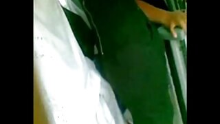 Babelicious cô gái Sandy phim x online Oiled cô ấy cơ thể và fingerfucking cô ấy âm đạo