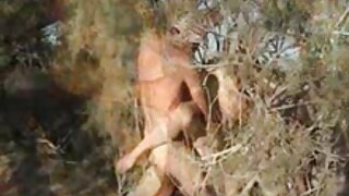Bà già sex hoc sinh online béo này không có dáng người mảnh khảnh nhưng lại thích đụ
