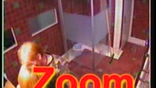 Veronica Rodriguez hài hước tạo dáng trên cam khoe thân phim xes trực tuyến hình săn chắc và tươi trẻ